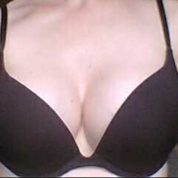Liesel - Sexo casual en Moñitos Perfil de Liesel, 23 años, Sexo casual en Moñitos (Córdoba)